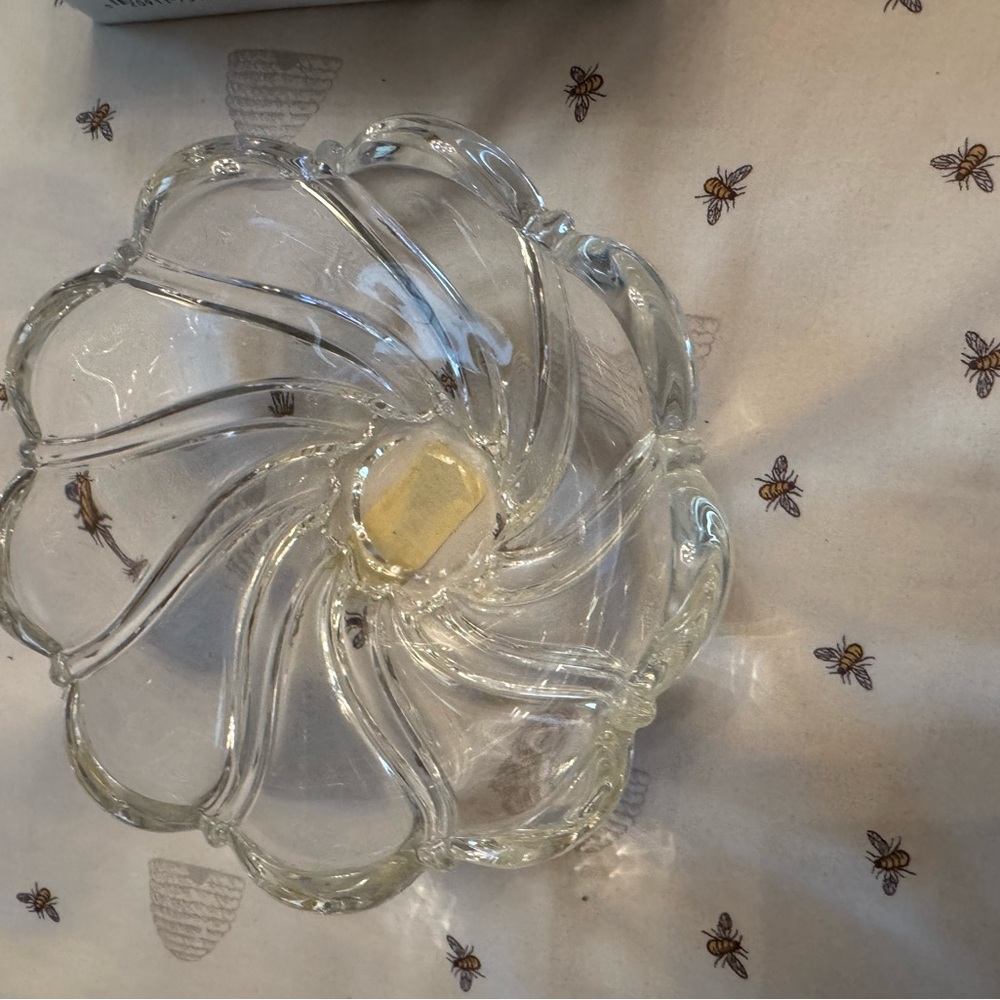 Mikasa Clear Swirl Glass Decorative Bowl